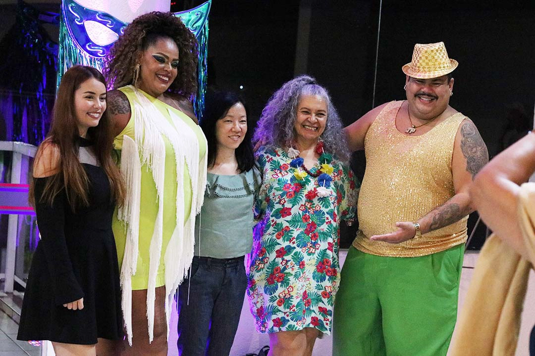 Associados se divertindo na festa