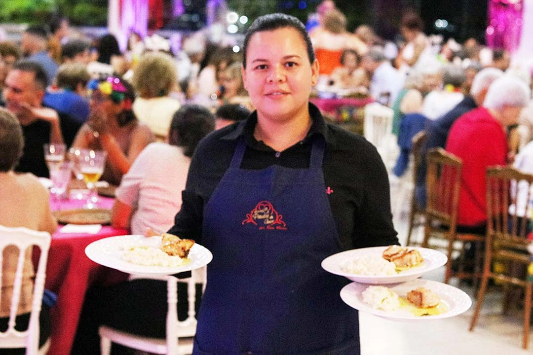 Associados se divertindo na festa