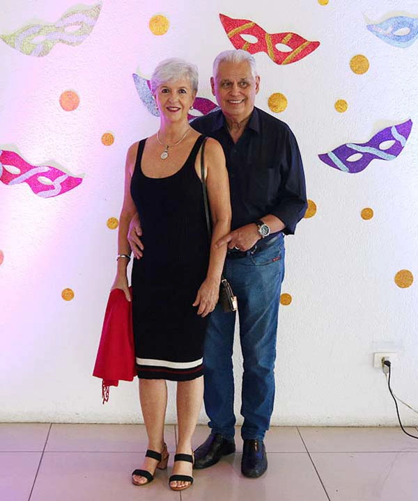 Associados se divertindo na festa